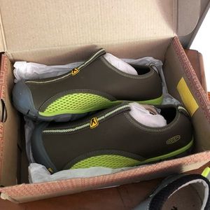 Knee Rockbrook CNX Shoe Toddler size 2